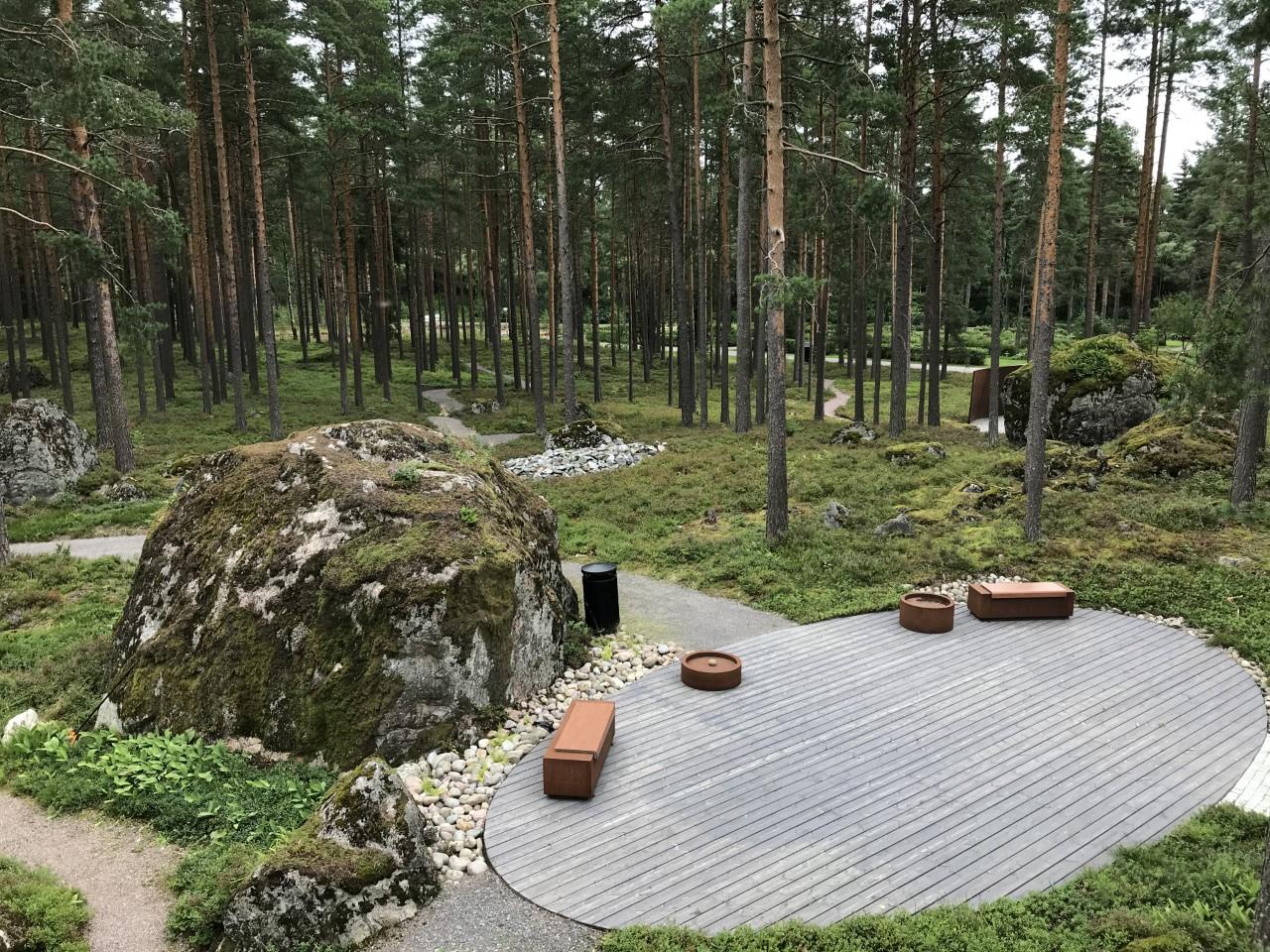 Metsähautakortteli Honkanummella